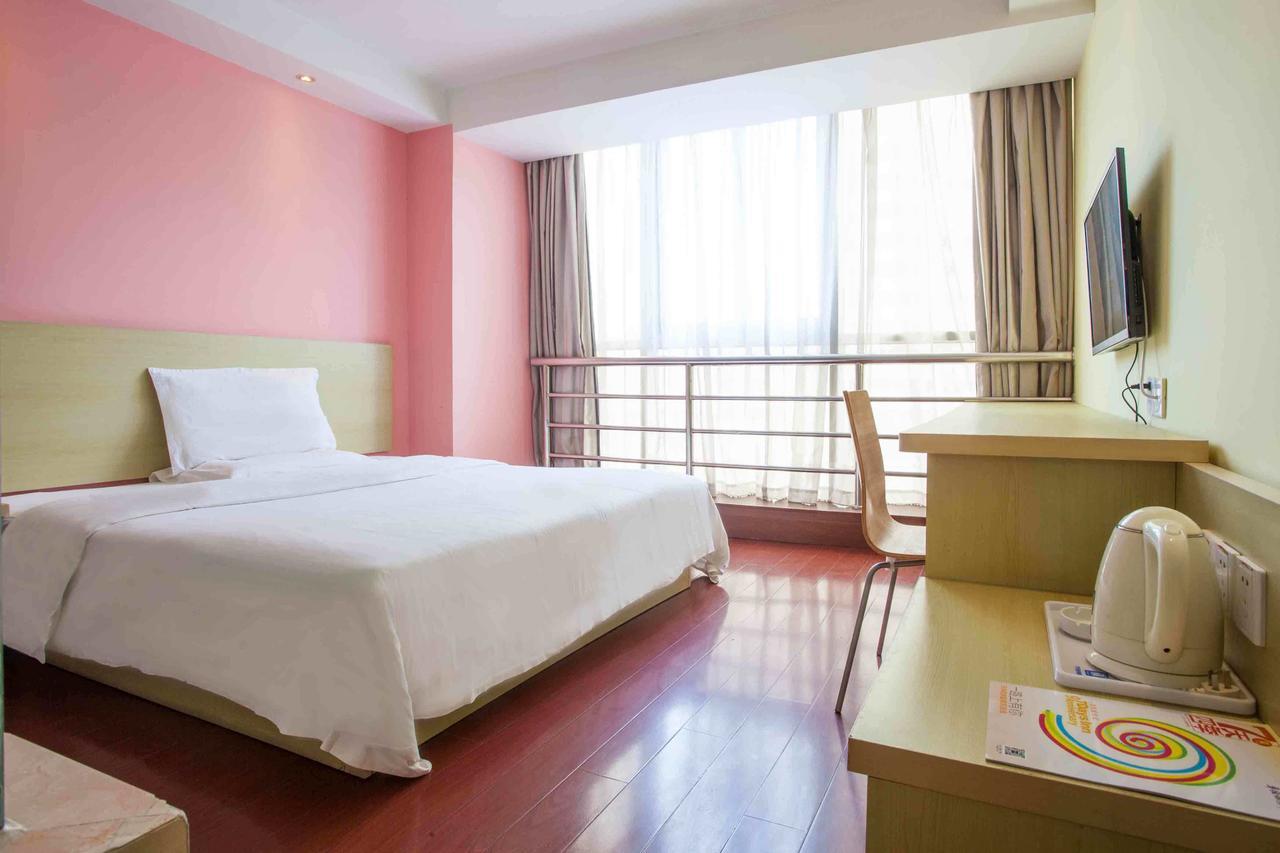 7Days Inn Lingshui Beidou Road Zimmer foto